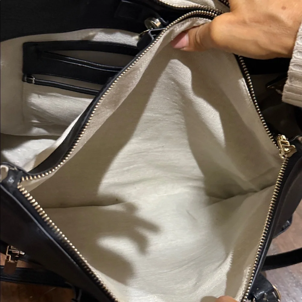 Zara Black Leather Bag used in good condition need